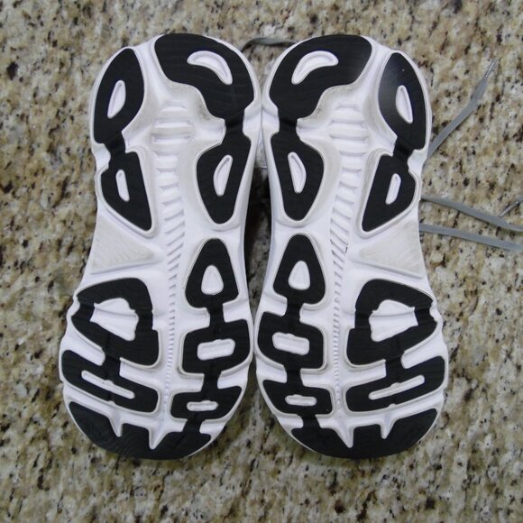 HOKA mens size 10.5D gaviota 5 - Picture 11 of 12